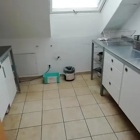 דירה 2 Obergeschoss Mit Balkon קאסל