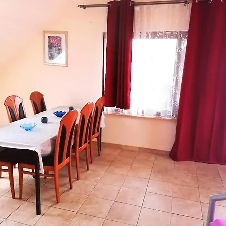 2 Obergeschoss Mit Balkon קאסל