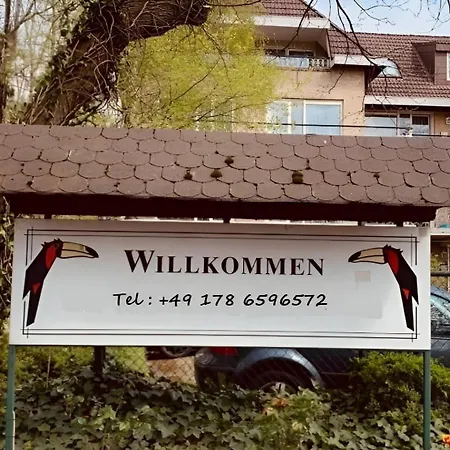 2 Obergeschoss Mit Balkon דירה